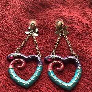 Betsey Johnson snake earrings